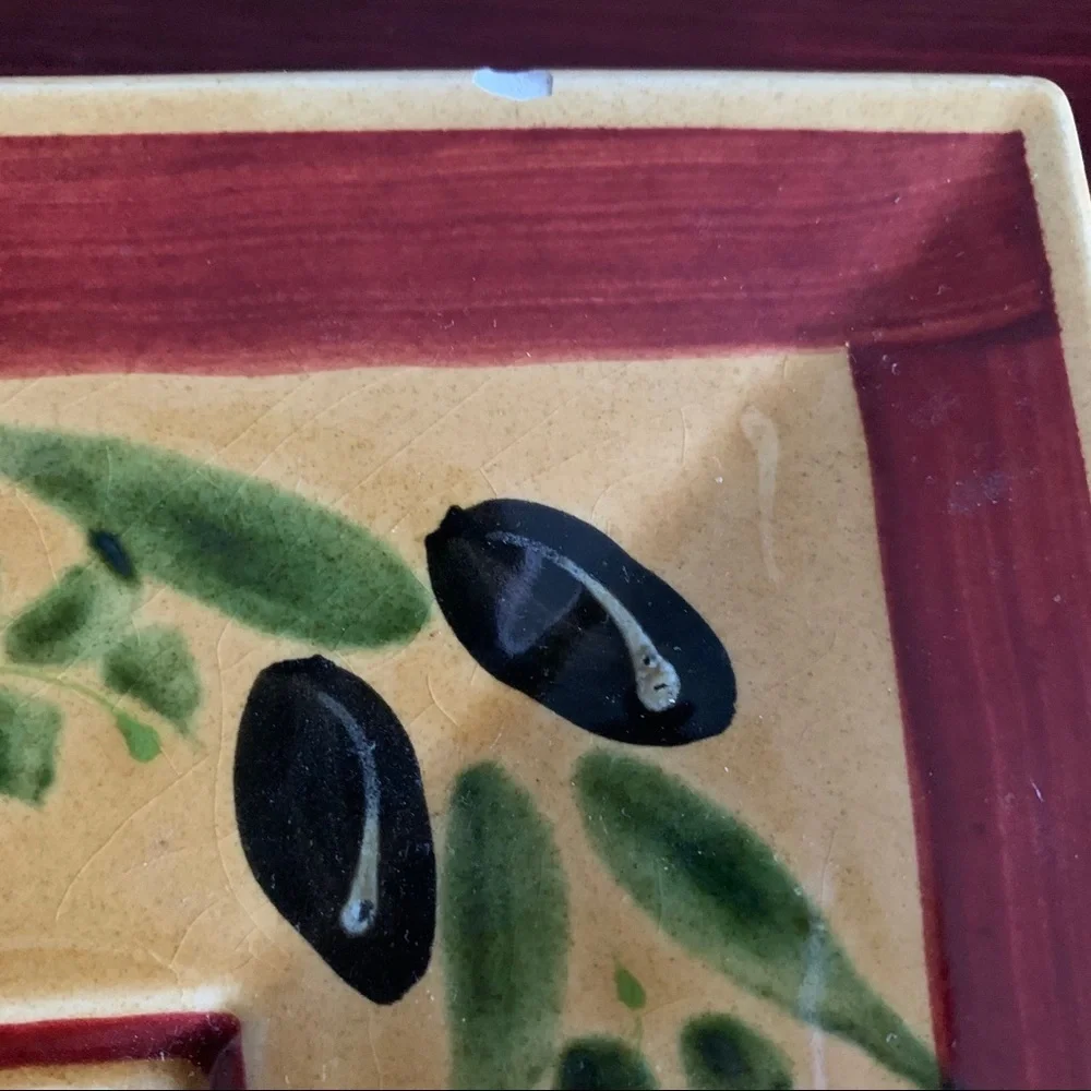 Williams Sonoma Olives Red Berries Square Plater